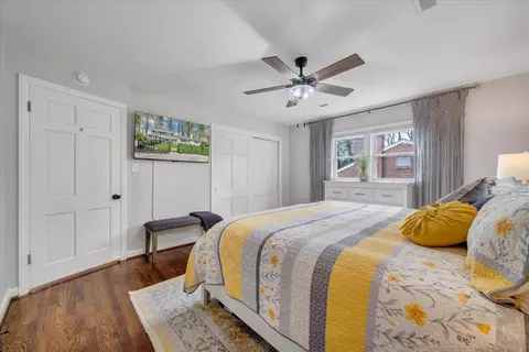 Bedroom - 3522 Pinevale Rd, Roanoke, VA 24018 photo 3 of 7