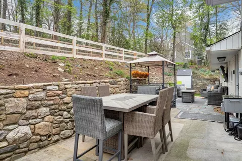 Exterior - 3522 Pinevale Rd, Roanoke, VA 24018 photo 14 of 30
