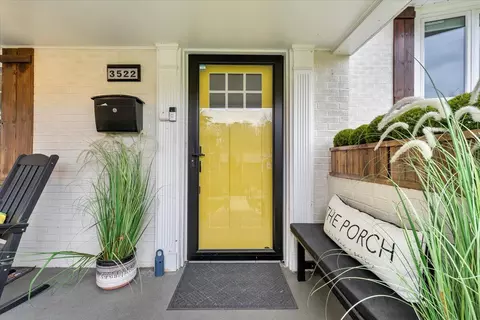 Exterior - 3522 Pinevale Rd, Roanoke, VA 24018 photo 5 of 30