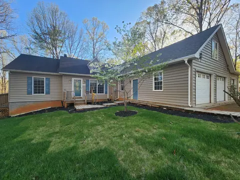 1137 Old Plantation Rd, Goodview, VA 24095