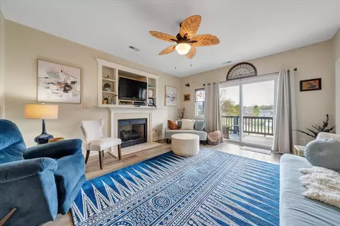 1209 Mariners Way #65, Huddleston, VA 24104