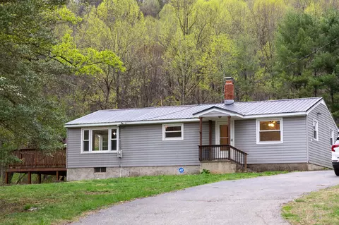233 Masons Knob Rd, Boones Mill, VA 24065