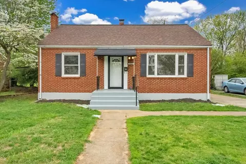 4622 Eden Dr NW, Roanoke, VA 24012