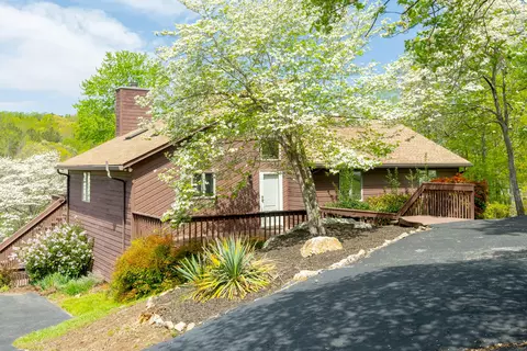 95 Bull Run Trl, Penhook, VA 24137