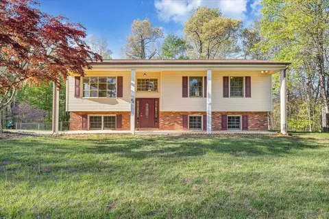 44 Timberline Dr, Blue Ridge, VA 24064
