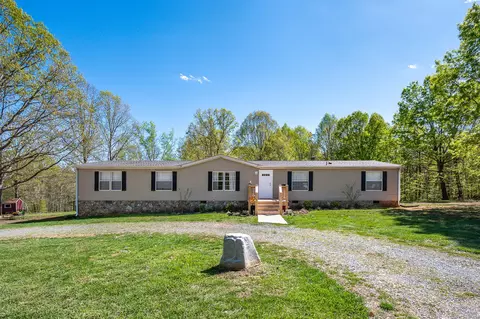 53 Swan Crk, Gladys, VA 24554
