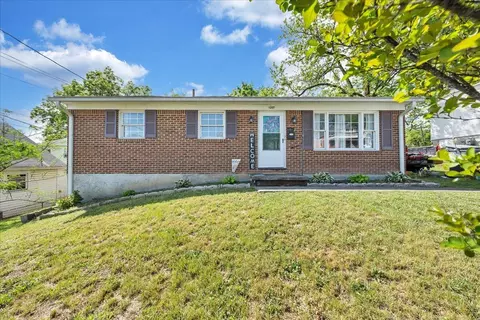 1207 Tompkins Ave SE, Roanoke, VA 24013