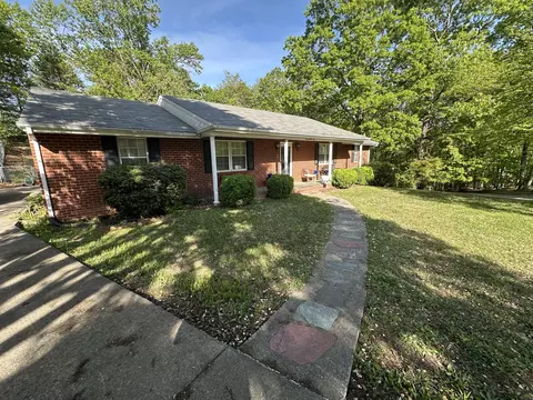 1663 Mountain Heights Dr, Salem, VA 24153 photo 1