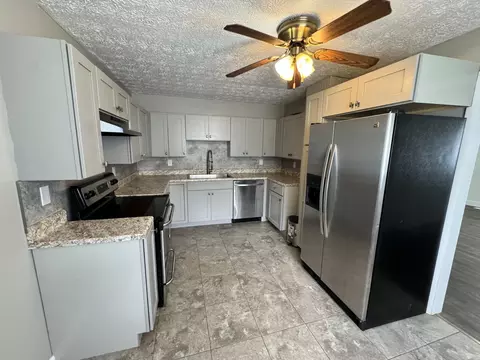 814 N N Rockbridge Ave, Covington, VA 24426 photo 11