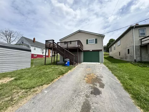 814 N N Rockbridge Ave, Covington, VA 24426 photo 17