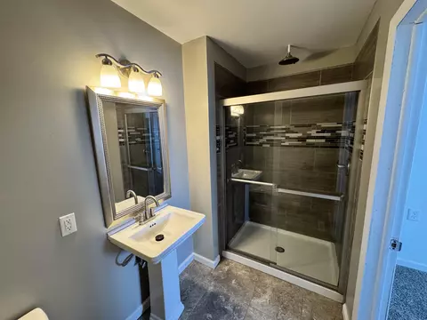 814 N N Rockbridge Ave, Covington, VA 24426 photo 6