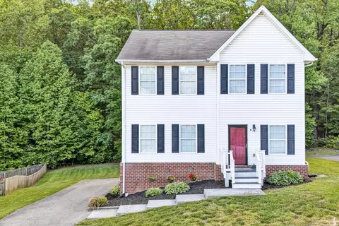 1920 Connors Ct, Salem, VA 24153