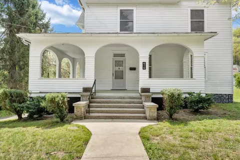 Exterior - 616 Midland Trl, Covington, VA 24426 photo 2 of 27
