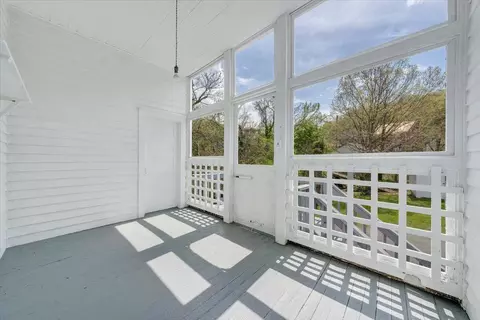 Exterior - 616 Midland Trl, Covington, VA 24426 photo 9 of 27