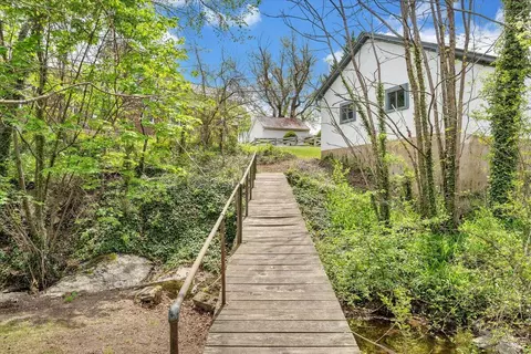 Exterior - 616 Midland Trl, Covington, VA 24426 photo 16 of 27