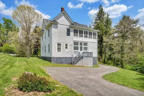 Exterior - 616 Midland Trl, Covington, VA 24426 photo 13 of 27