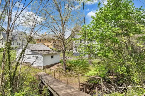 Exterior - 616 Midland Trl, Covington, VA 24426 photo 15 of 27