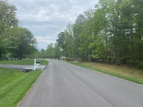lot2 Chesney Pl, Blue Ridge, VA 24064 photo 4