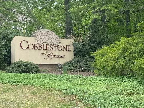 lot2 Chesney Pl, Blue Ridge, VA 24064 photo 2