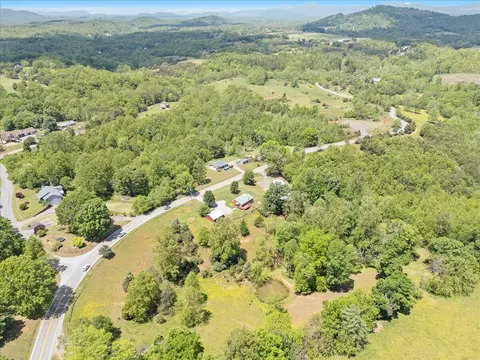 View/Area - 9462 Goodview Rd, Goodview, VA 24095 photo 8 of 11