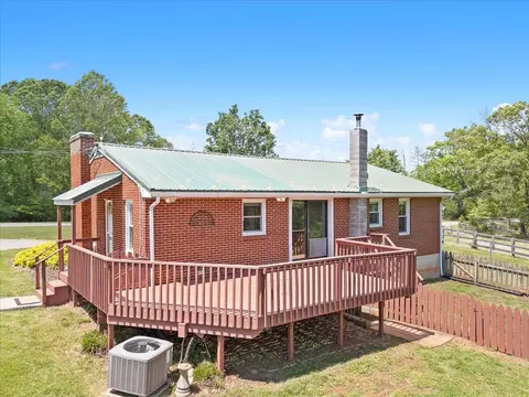 Exterior - 9462 Goodview Rd, Goodview, VA 24095 photo 6 of 9