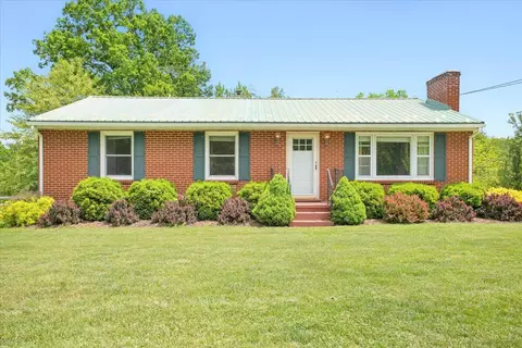 Exterior - 9462 Goodview Rd, Goodview, VA 24095 photo 2 of 9