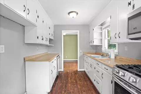 Entry Way - 9462 Goodview Rd, Goodview, VA 24095 photo 1 of 1
