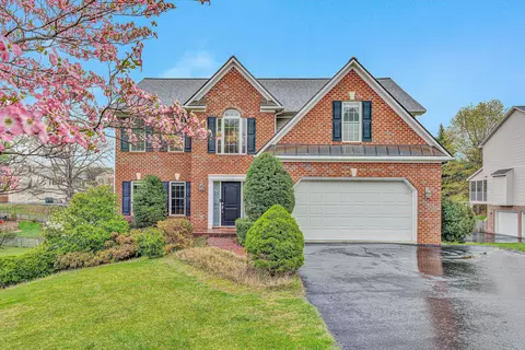 200 Diamond Rd, Salem, VA 24153