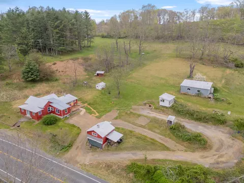 860 Floyd Hwy S, Floyd, VA 24091