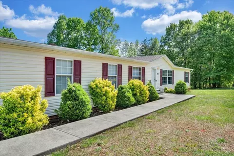 915 Powells Store Rd, Glade Hill, VA 24092