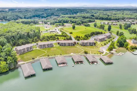 1055 Mariners Way #13, Huddleston, VA 24104