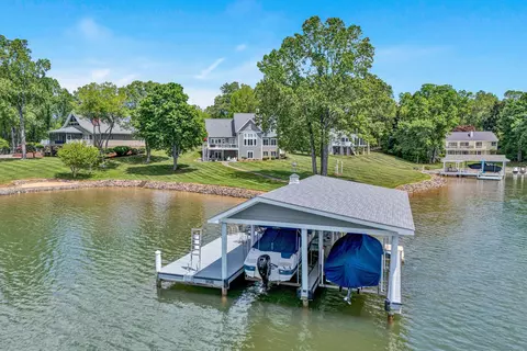 60 Sandpiper Cir, Penhook, VA 24137 photo 10