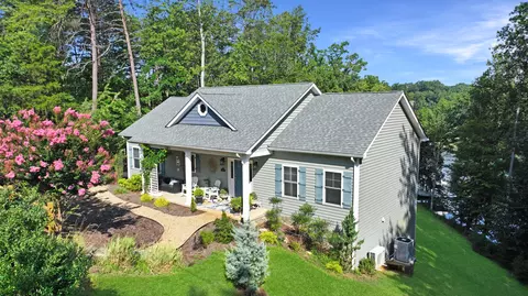 308 Buck Run Dr, Moneta, VA 24121