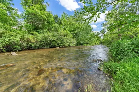 View/Area - 2816 Lowesville Rd, Arrington, VA 22922 photo 2 of 4