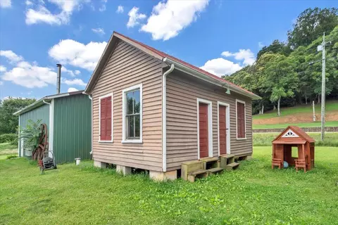 Exterior - 2816 Lowesville Rd, Arrington, VA 22922 photo 9 of 41