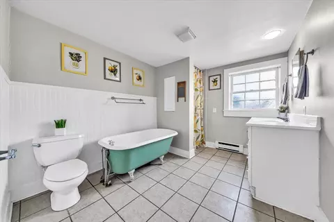Bath - 2816 Lowesville Rd, Arrington, VA 22922 photo 7 of 9
