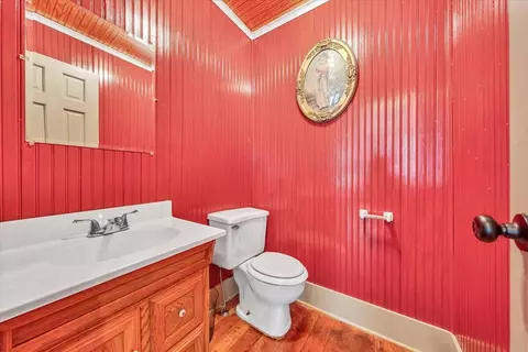 Bath - 2816 Lowesville Rd, Arrington, VA 22922 photo 1 of 9