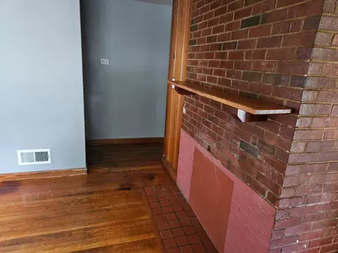 Living - 2108 Wayne St NE, Roanoke, VA 24012 photo 2 of 2