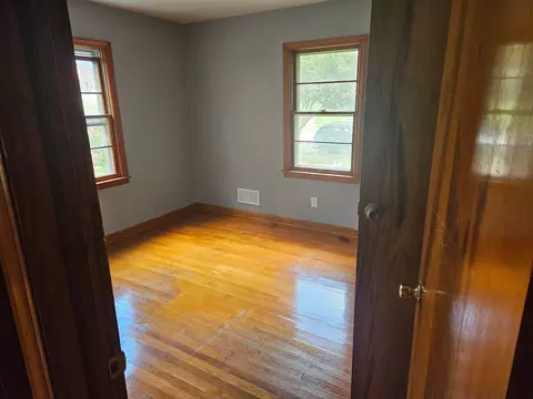 Bedroom - 2108 Wayne St NE, Roanoke, VA 24012 photo 1 of 3