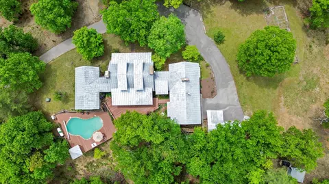 388 Hemlock Ridge Ln, Catawba, VA 24070