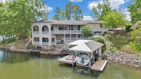 389 Blue Lake Rd, Union Hall, VA 24176