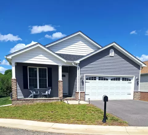 1355 Swansea Ct, Roanoke, VA 24019