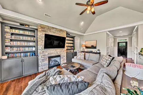 215 Bermuda Dr, Hardy, VA 24101 photo 14