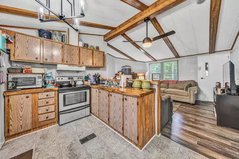 34 Baytree Ct, Moneta, VA 24121 photo 9