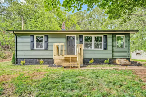 160 Primrose Rd, Boones Mill, VA 24065