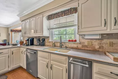 3229 Morgans Mill Rd, Goodview, VA 24095 photo 10