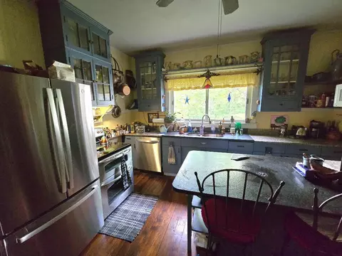 Kitchen - 322 2nd St, Buchanan, VA 24066 photo 1 of 2
