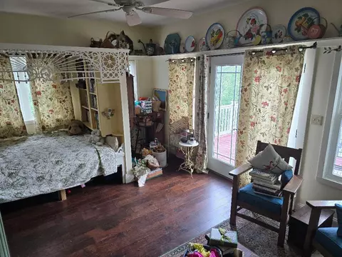 Bedroom - 322 2nd St, Buchanan, VA 24066 photo 2 of 2