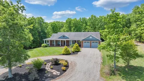23 Alean Rd, Rocky Mount, VA 24151