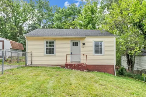 1919 Clinton Ave SE, Roanoke, VA 24013